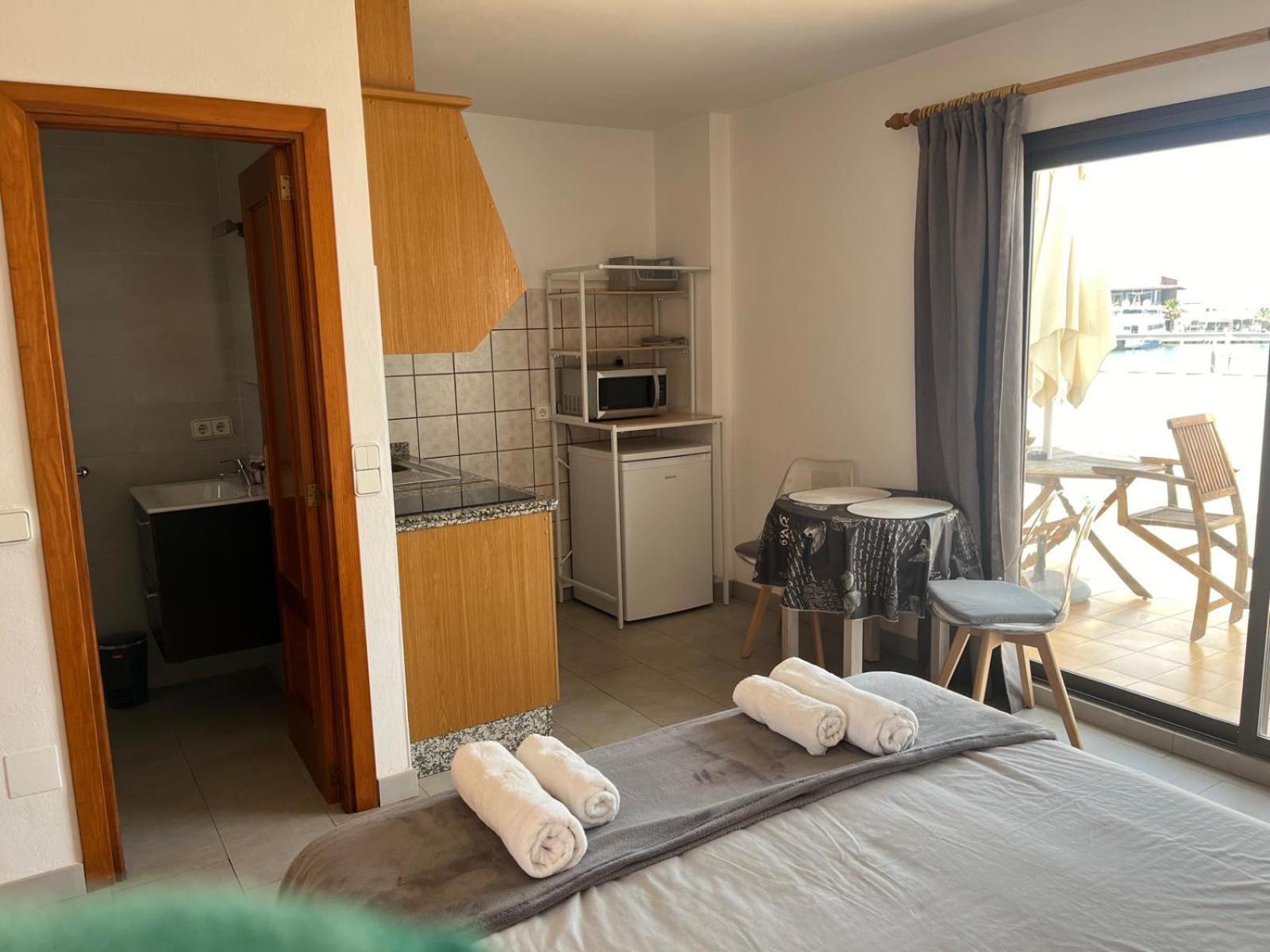 Apartamentos Mar I Vent Puerto De La Savina  Extérieur photo