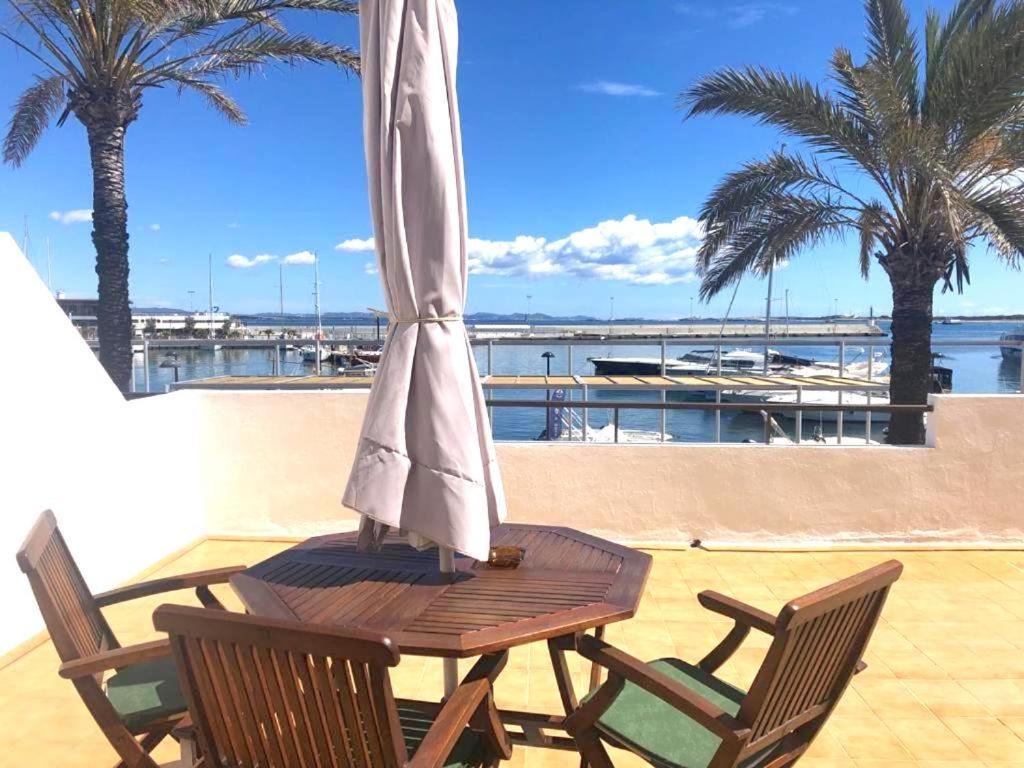 Apartamentos Mar I Vent Puerto De La Savina  Extérieur photo