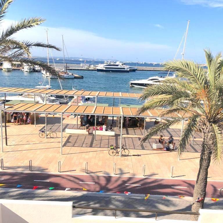 Apartamentos Mar I Vent Puerto De La Savina  Extérieur photo
